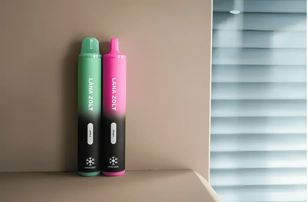LANA Zolt 8000 Puffs 經典款 - 極致穩定與隨插即用的霧化首選 LANA Zolt 8000口一次性電子煙:採用 Mesh 線圈的經典穩定款,提供輕便好攜帶的霧化體驗。